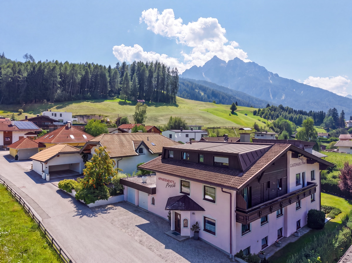 Drohnenansicht von Appartementhaus Prock 3