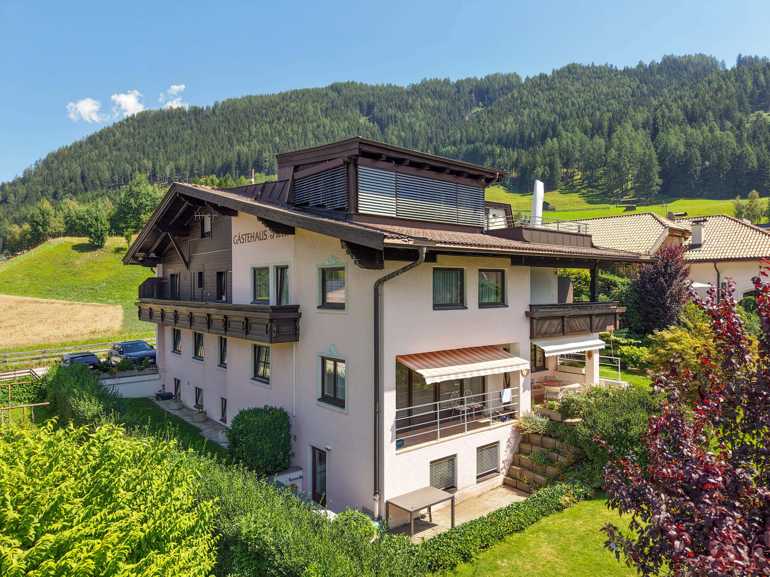 Drohnenansicht von Appartementhaus Prock 1